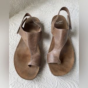 Women’s size EU 39 Dansko ‘Reece’ Stone leather (taupe/brown) sandals
